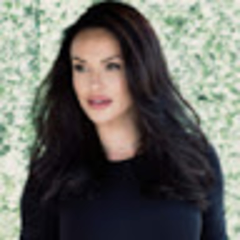 Meet your Posher, Jenelle